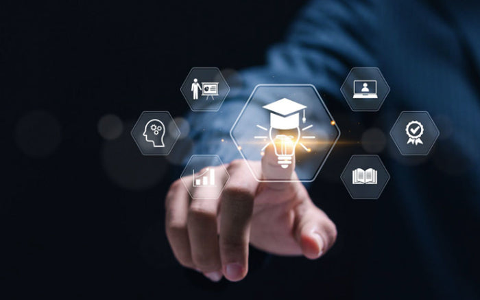 AI and the Evolution of Work-Based Learning: Reimagining Apprenticeships for the Digital Age