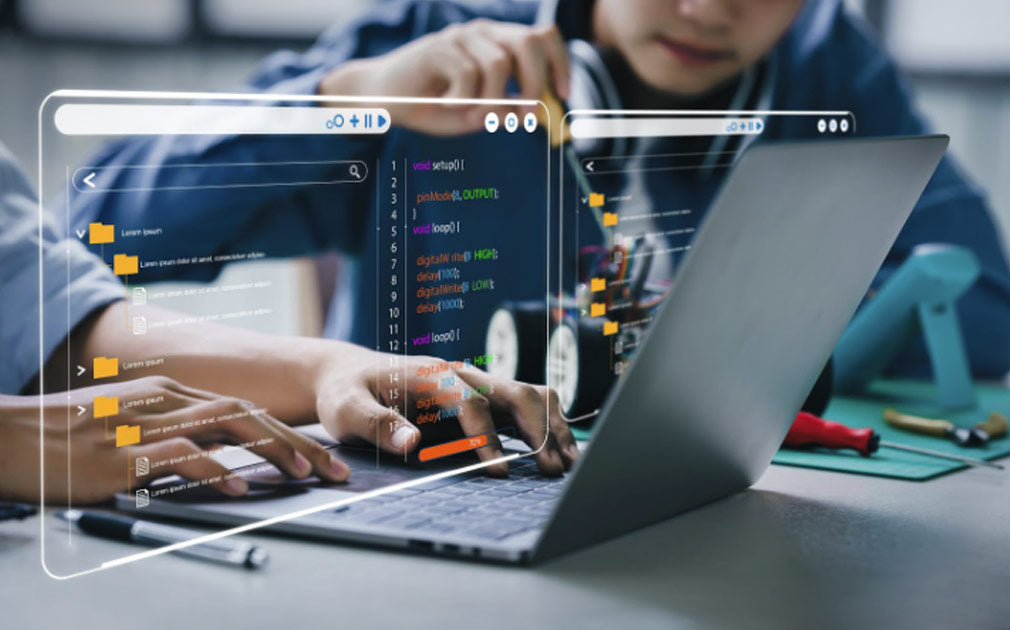 AI and the Evolution of Work-Based Learning: Reimagining Apprenticeships for the Digital Age