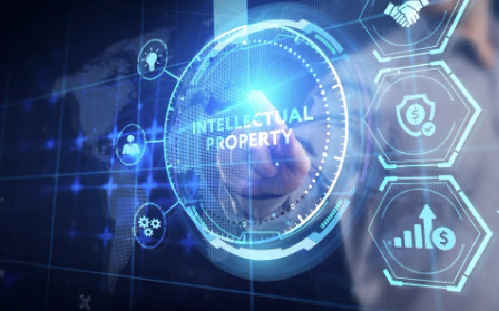 Unlicensed Training Resources, Intellectual Property Risk, and the Audit Verification of Licensing in the VET Sector