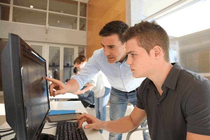 Navigating the Path: Apprenticeships vs. Universities in the Changing Landscape of Australian Education