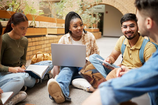 UK Universities in Crisis: The Decline of International Student Applications